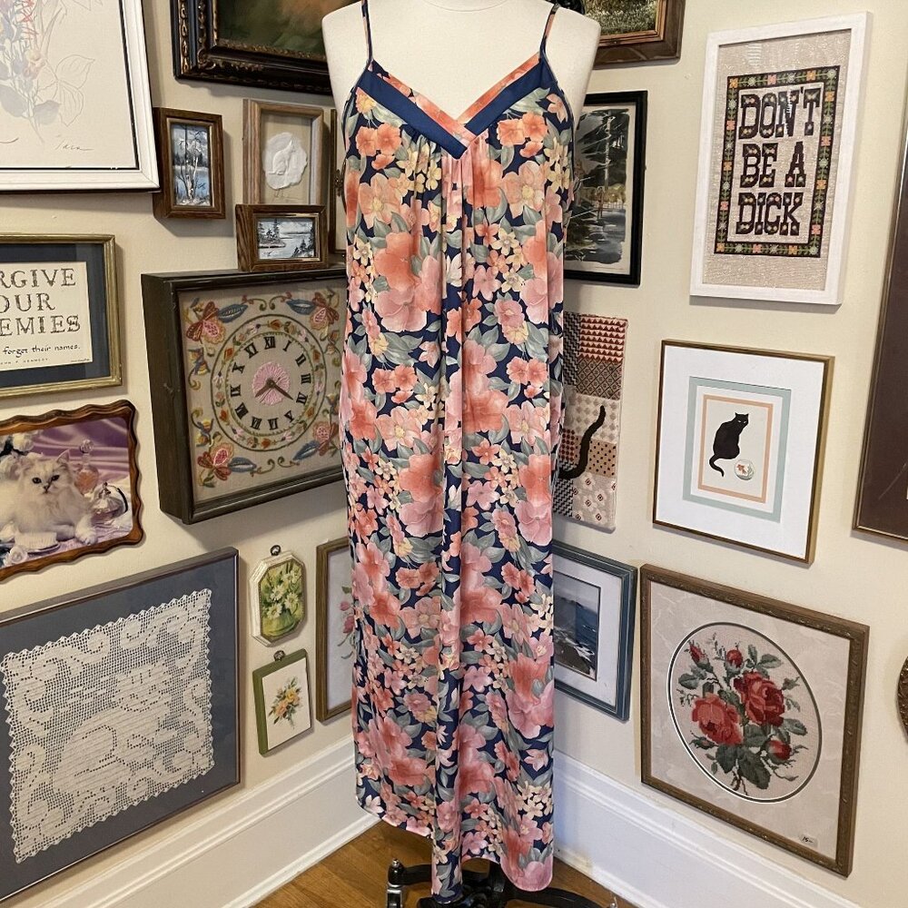 80s Vintage Apostrophe Pink & Navy Floral Nylon V-Neckline Nightgown Size XL
